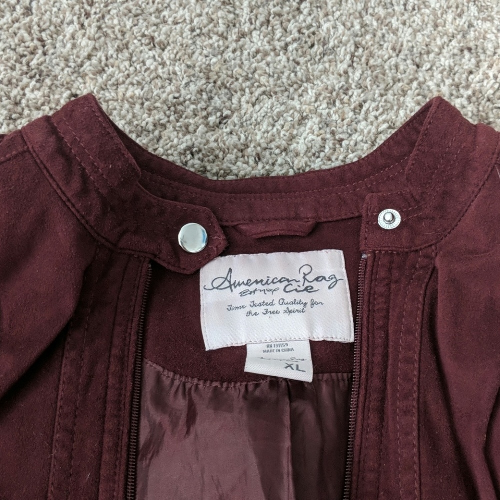 Jacket - Picture 4 of 5